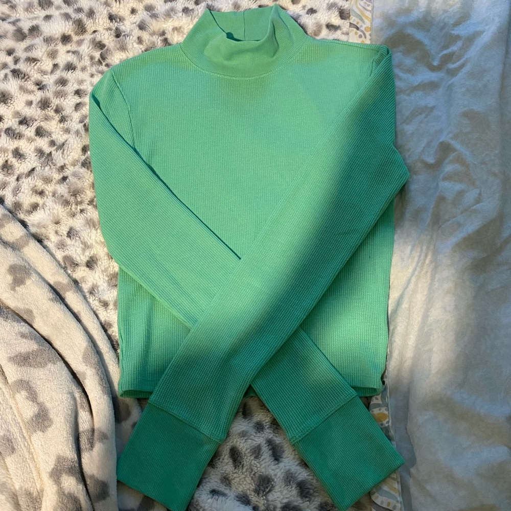 AE tight top